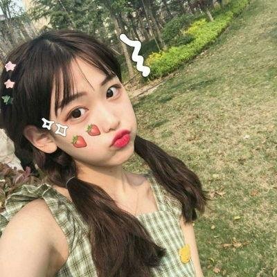 劳拉·马尔斯的眼睛